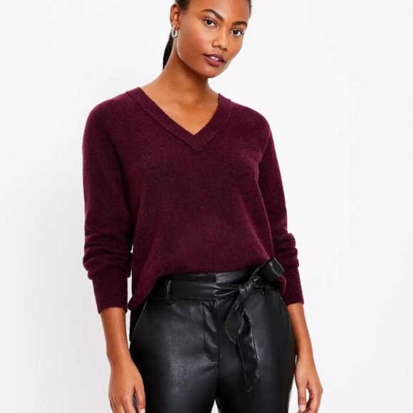 LOFT Sweaters - NWT Loft Relaxed V-Neck Wool Blend Sweater Purple